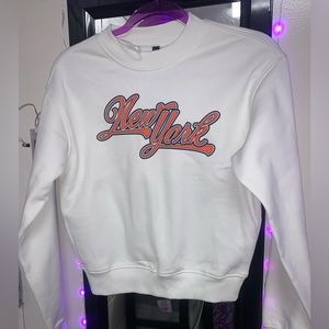 H&M women’s sweat shirt